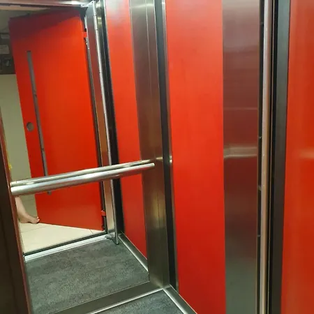 Vesna Luxury & Stefan Ap 4 *